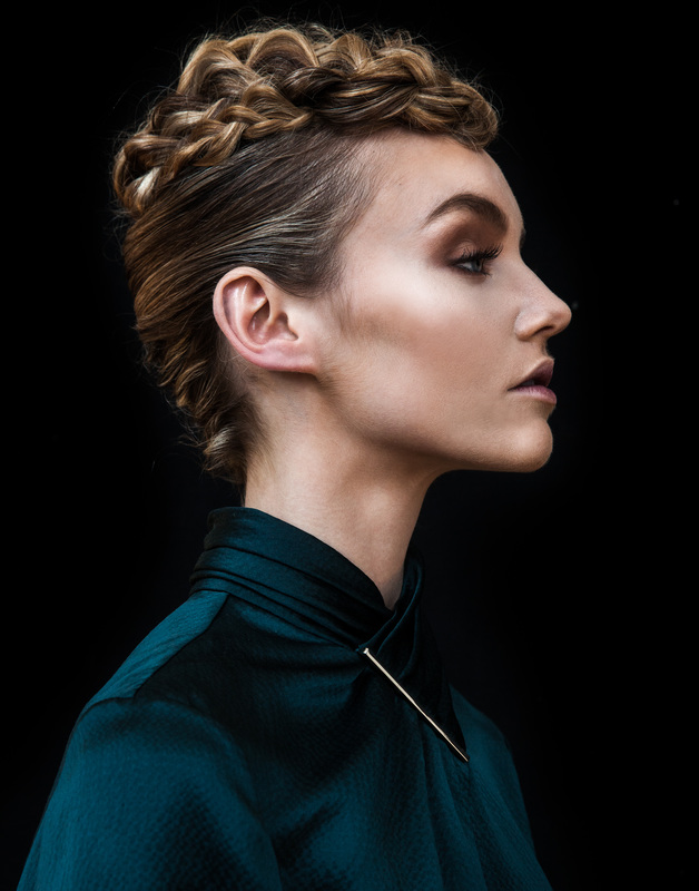 Blonde female model with contour makeup by Nika Vaughan
